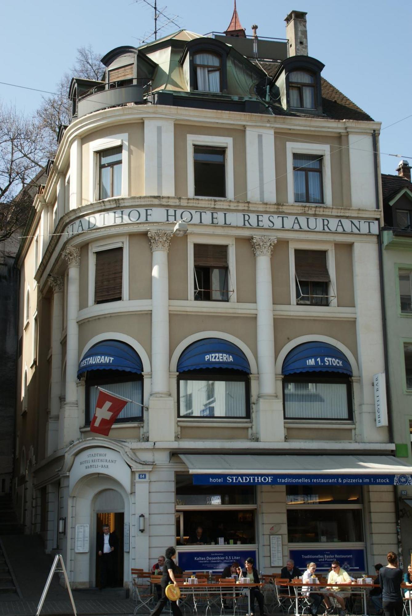 Stadthof Budget Hotel Basel City Center Exterior photo